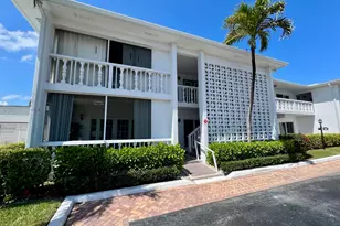4201 S Ocean Blvd, South Palm Beach, FL 33480 - Photo 1