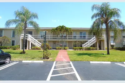 309 Circle Drive S #204, Boynton Beach, FL 33435 - Photo 1