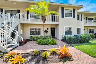 7 Stratford Drive #C, Boynton Beach, FL 33436 - Photo 1