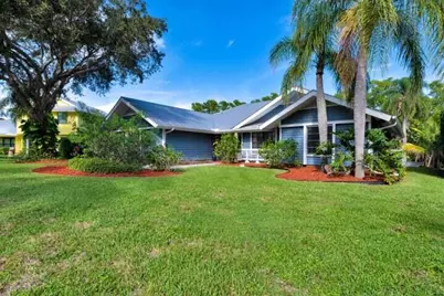 10510 SE Jupiter Narrows Drive, Hobe Sound, FL 33455 - Photo 1