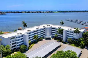 8200 Lakeshore Dr, Hypoluxo, FL 33462 - Photo 1