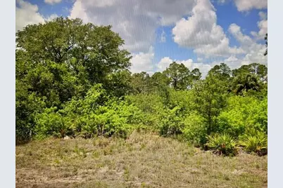 8013 Buttercup Circle, Labelle, FL 33935 - Photo 1