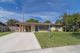 927 W Royal Palm Rd, Boca Raton, FL 33486 - Photo 1