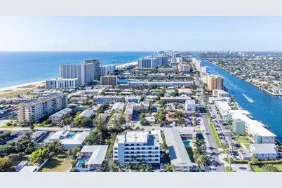 3212 NE 12th Street #404, Pompano Beach, FL 33062 - Photo 1