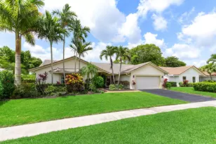 10094 Crosswind Rd, Boca Raton, FL 33498 - Photo 1