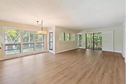 227 Brackenwood Terrace, Palm Beach Gardens, FL 33418 - Photo 1