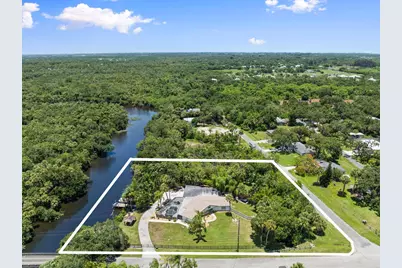 1400 Parkland Boulevard, Fort Pierce, FL 34982 - Photo 1