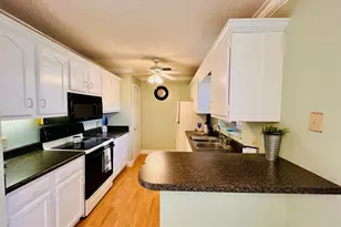 32 Lake Vista Trail, Port Saint Lucie, FL 34952 - Photo 1