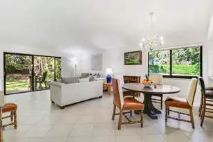 825 Club Dr, Palm Beach Gardens, FL 33418 - Photo 1