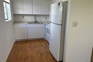 40 Waltham B, West Palm Beach, FL 33417 - Photo 1