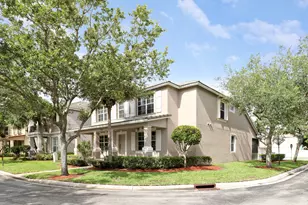 8217 Calterra Dr, Palm Beach Gardens, FL 33418 - Photo 1