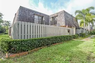 340 S Waverly Pl, Vero Beach, FL 32960 - Photo 1