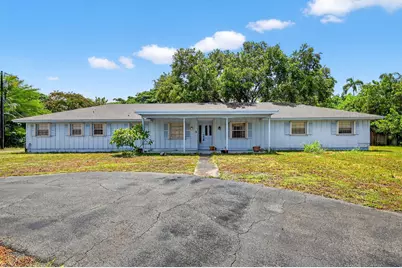 6581 Hillside Lane, Lake Worth, FL 33462 - Photo 1