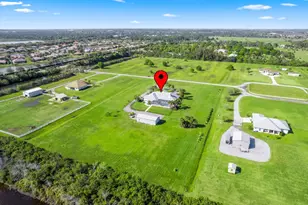 8135 White Fences Ln, Vero Beach, FL 32968 - Photo 1