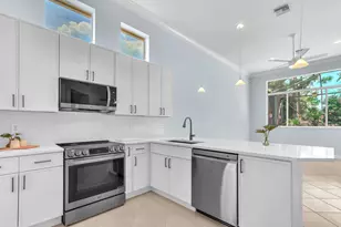 7756 Greenbrier Cir, Port Saint Lucie, FL 34986 - Photo 1