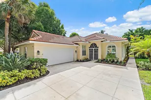 216 E Tall Oaks Cir, Palm Beach Gardens, FL 33410 - Photo 1