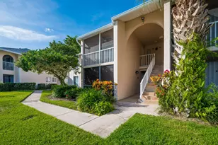 13870 Oneida Dr, Delray Beach, FL 33446 - Photo 1