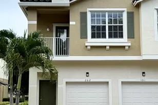 3051 SE Lexington Lakes Dr, Stuart, FL 34994 - Photo 1