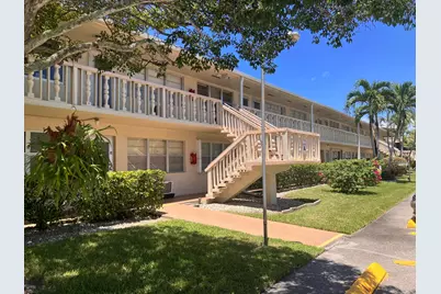 3 Dorchester A, West Palm Beach, FL 33417 - Photo 1