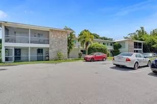115 SW 1st Ave, Boynton Beach, FL 33435 - Photo 1