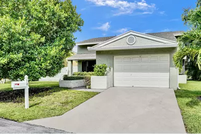 38 Paxford Lane, Boynton Beach, FL 33426 - Photo 1