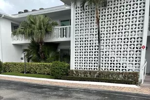 4201 S South Ocean Blvd, South Palm Beach, FL 33480 - Photo 1