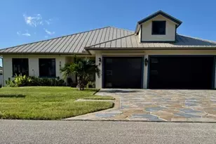 382 SW Dalton Cir, Port Saint Lucie, FL 34953 - Photo 1