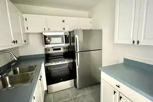 226 Canturbury, West Palm Beach, FL 33417 - Photo 1