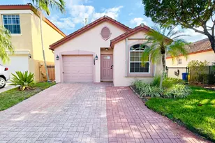 1089 Via Jardin, West Palm Beach, FL 33418 - Photo 1