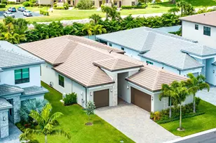 8330 Essex Country Clb Dr, Boca Raton, FL 33434 - Photo 1