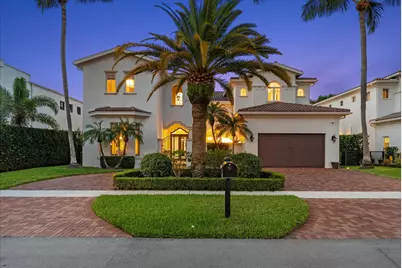 475 NE 4th Street, Boca Raton, FL 33432 - Photo 1