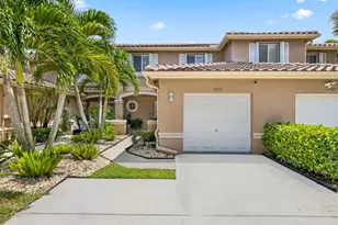 4931 Pinemore Ln, Lake Worth, FL 33463 - Photo 1