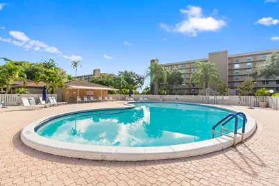 4570 NW 18th Avenue #609, Deerfield Beach, FL 33064 - Photo 1