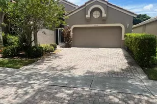 10036 Diamond Lake Rd, Boynton Beach, FL 33437 - Photo 1