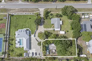 445 9th Ct, Vero Beach, FL 32962 - Photo 1