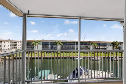 131 Doolen Court #304, North Palm Beach, FL 33408 - Photo 1