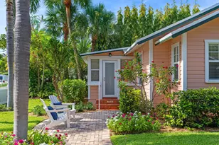 122 SE 7th Ave, Delray Beach, FL 33483 - Photo 1