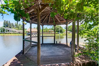 420 Santa Fe Road, West Palm Beach, FL 33406 - Photo 1