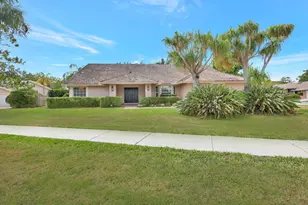 1819 Staimford Cir, Wellington, FL 33414 - Photo 1