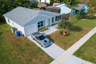 10651 Misty Ln, Royal Palm Beach, FL 33411 - Photo 1