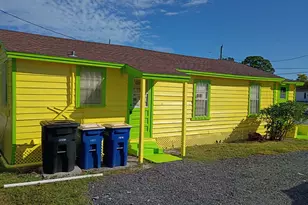 713 N 19th St, Fort Pierce, FL 34950 - Photo 1