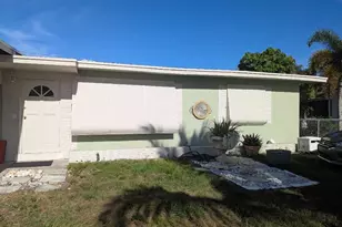 404 Philadelphia Dr, Jupiter, FL 33458 - Photo 1