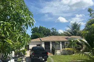 565 NW 143rd St, Miami, FL 33168 - Photo 1