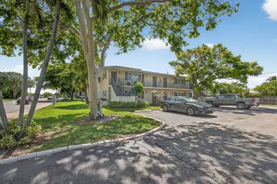 809 Lighthouse Drive #D, North Palm Beach, FL 33408 - Photo 1