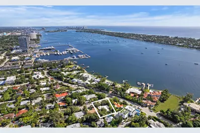 208 34th Street, West Palm Beach, FL 33407 - Photo 1
