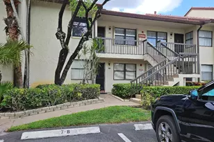 7706 Tahiti Ln, Lake Worth, FL 33467 - Photo 1