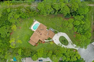 17520 Bridle Ct NW, Jupiter, FL 33478 - Photo 1