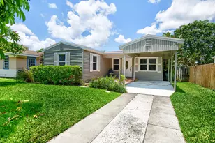 830 SE 3rd Ave, Delray Beach, FL 33483 - Photo 1