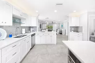 9187 Norte Lago, Boca Raton, FL 33428 - Photo 1