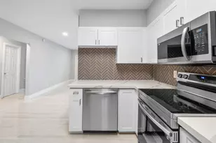 3048 N Dixie Hwy Hwy, Boca Raton, FL 33431 - Photo 1